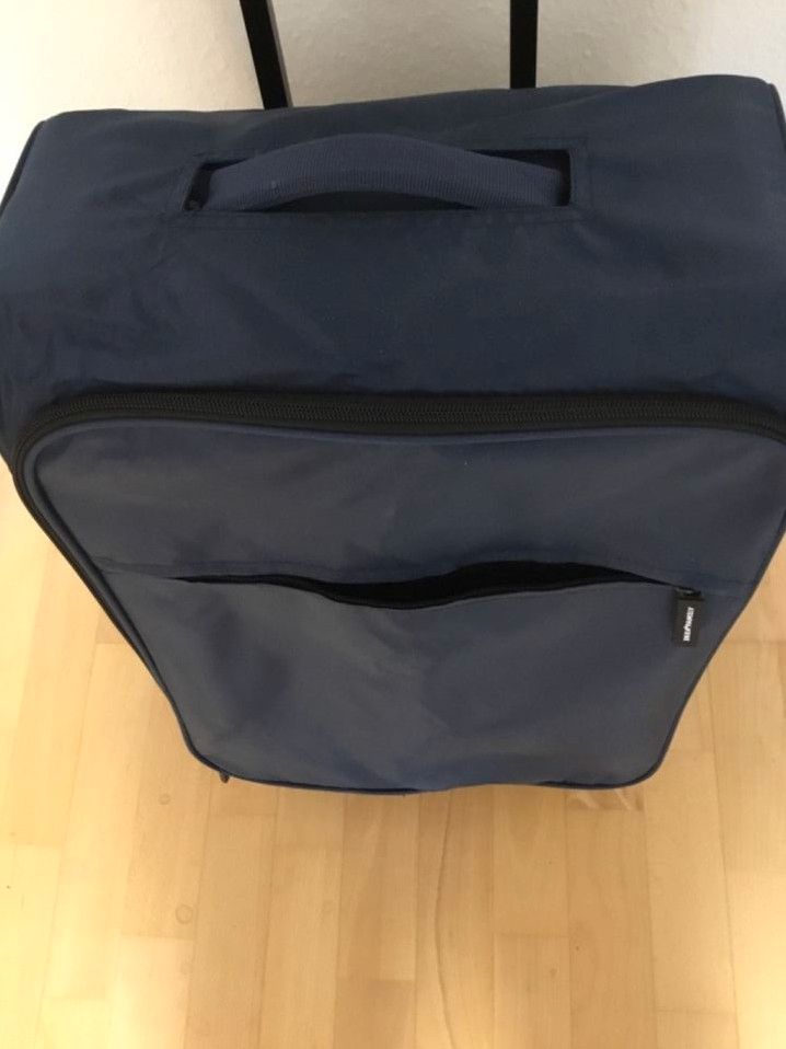 Ikea kleiner Trolly 2 Räder ca 25 L blau Teleskopgriff NEU in Saarbrücken