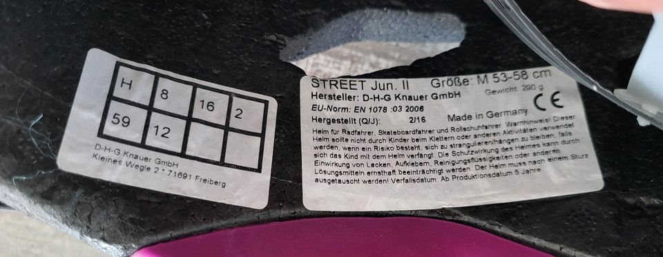 KED Fahrradhelm Junior II Größe M wie neu pink / weiß in Oberderdingen