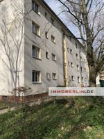 IMMOBERLIN.DE - Sympathische sanierungsbedürftige Wohnung mit Westbalkon in angenehmer Lage Berlin - Britz Vorschau