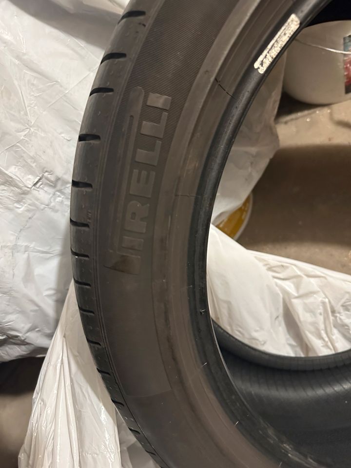 4x Pireli PZERO 245/45 R19 Sommerreifen mit Gutem Profil in Berlin