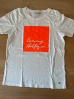 Tshirt von Tommy Hilfiger, weiß/orange, Größe XS - TOP-Zustand Niedersachsen - Hameln Vorschau