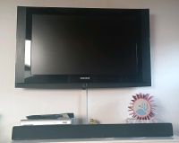 Fernseher m. Wandhalterung, Receiver und Soundbar. Hessen - Baunatal Vorschau