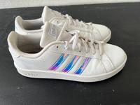 Adidas Turnschuhe Gr. 42 Nordrhein-Westfalen - Bornheim Vorschau