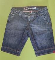 Esprit Hose kurze Jeans Shorts 32 EDC  Größe S 36 Capri Sachsen - Wilkau-Haßlau Vorschau
