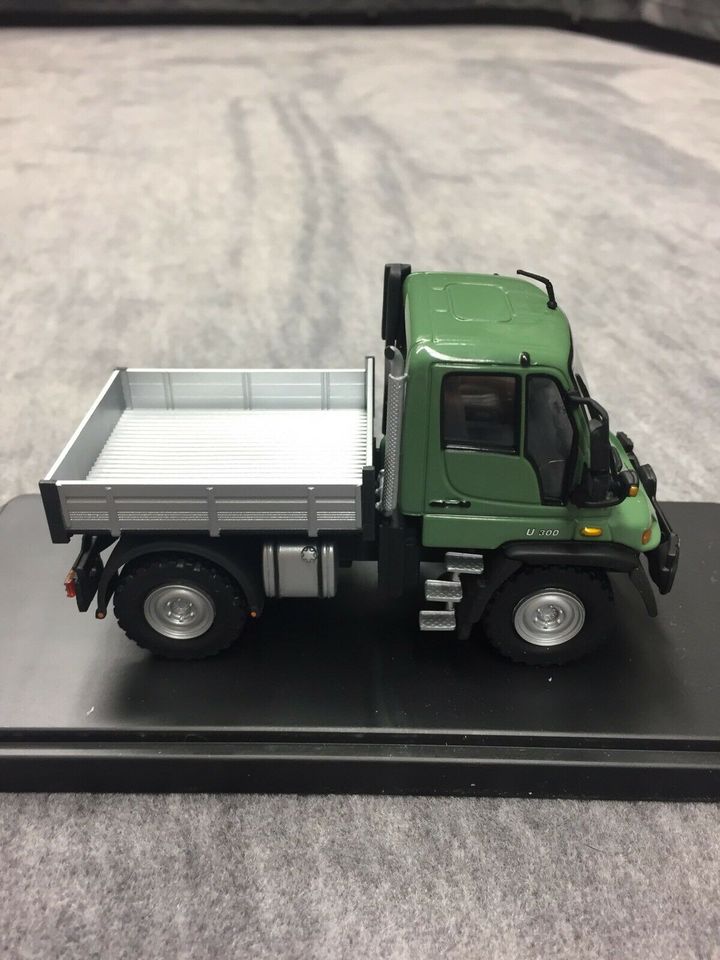 Schuco 1:43 Mercedes- Benz Unimog in Inning am Ammersee