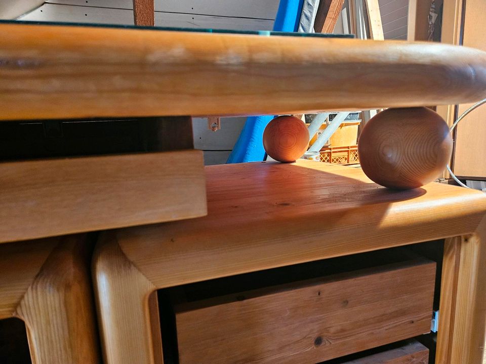 Massivholz Schreibtisch vom Schreiner in Höxter