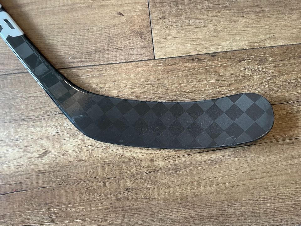 Bauer 2N Pro XL ( Geo ) Eishockey Schläger Links P92M in Lampertheim