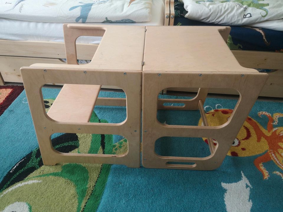 Lernturm Montessori Tisch mit Stuhl Küchenhelfer für Kinder in Leipzig