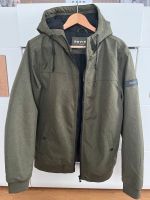 Review Jacke Gr. M neuwertig Khaki Berlin - Treptow Vorschau