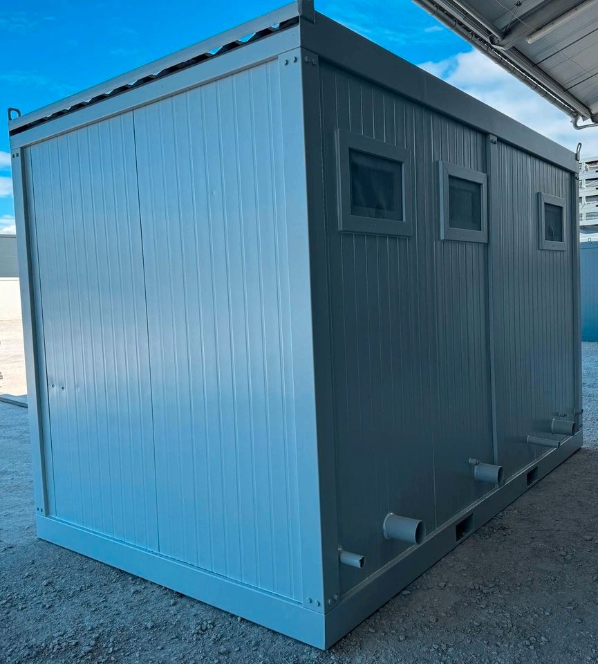 ☑️ Sanitärcontainer - Separate Bereiche für Frauen & Männer ☑️ 4m x 2,4m WC-Anlage - Frauenbereich: 2 Toiletten, 2 Waschbecken - Männerbereich: Toilette, Pissoir & Handwaschbecken - WC-Modul Sanitär in Wolfsburg