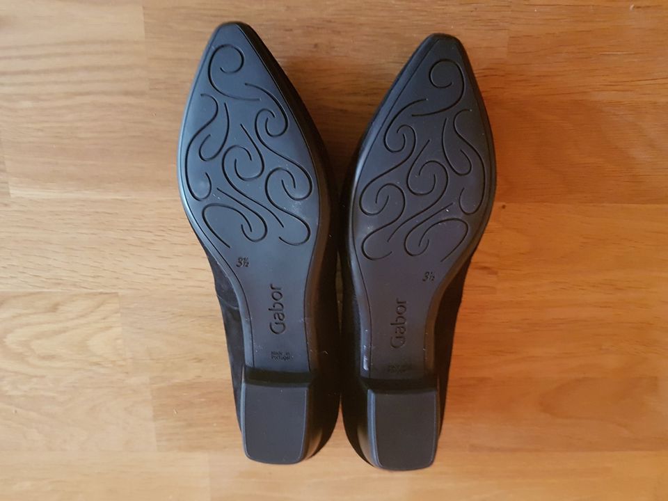 NEU Gabor Pumps schwarz Leder Gr. 36 in Dresden