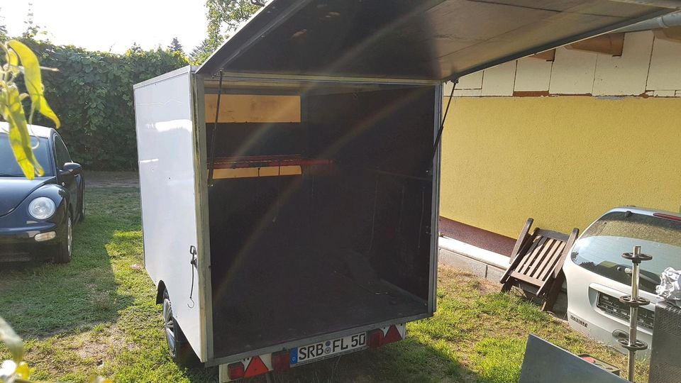 Transporter  PKW Auto Anhänger Trailer leihen mieten Vermietung in Neuenhagen