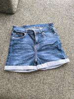 Jeans Shorts. Hessen - Wiesbaden Vorschau