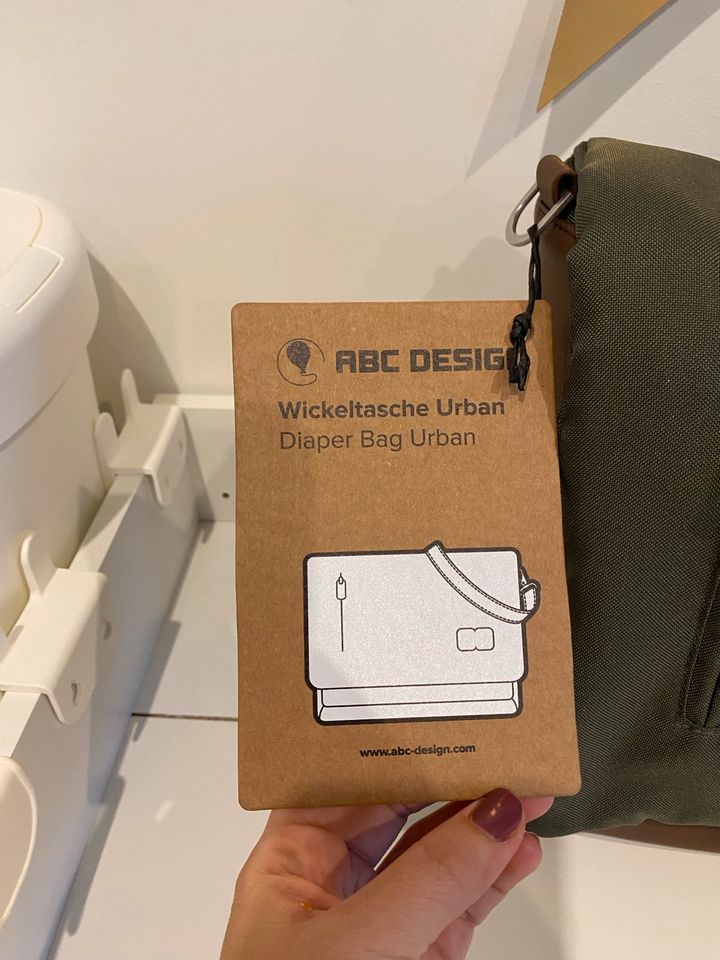 NEU ABC Design Wickeltasche Urban Olive in Schwaig