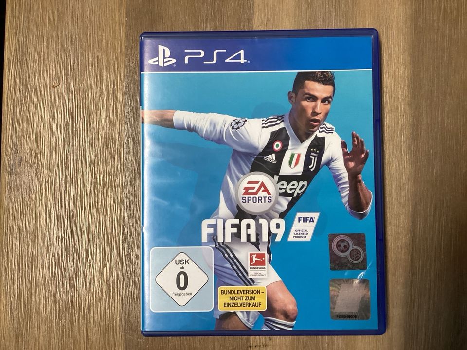 FIFA 19  EA Sports für PS4. Neuwertig in Kohlberg