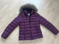 Tommy Hilfiger Daunenjacke kurz Bordeaux/Beere/lila Fell Gr S Niedersachsen - Wittingen Vorschau