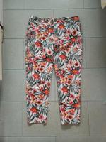 Bexleys Damenhose Gr 46 Weiß mit Blumenprint Hessen - Bad Soden am Taunus Vorschau