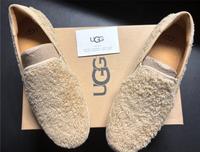 UGG Slipper, Halbschuhe, Sneaker, Turnschuhe, NEU, Gr. 39, beige Baden-Württemberg - Fellbach Vorschau