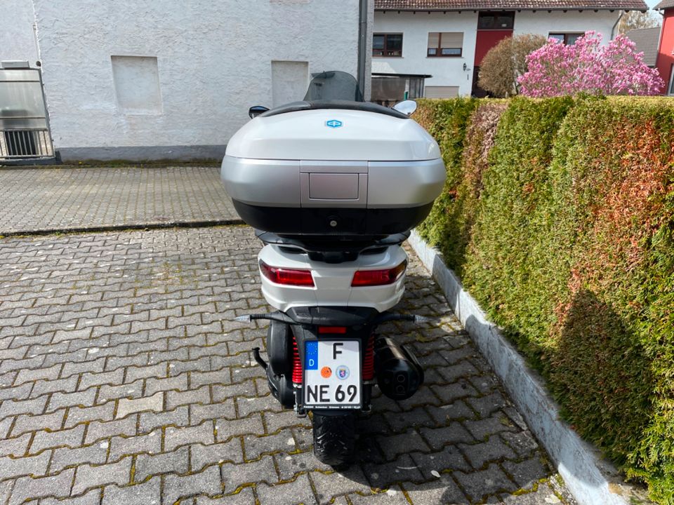 Piaggio MP3 500 Sport / Mit Führerschein B in Frankfurt am Main