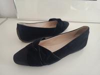 Mania Ballerinas schwarz W-leder&Samt 37,5/38 TOP ca 250 Euro Hessen - Griesheim Vorschau