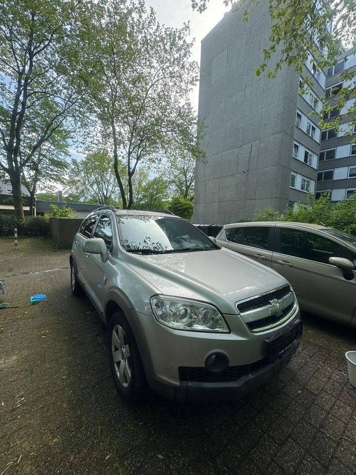 Chevrolet Captiva 2.0 l in Herne