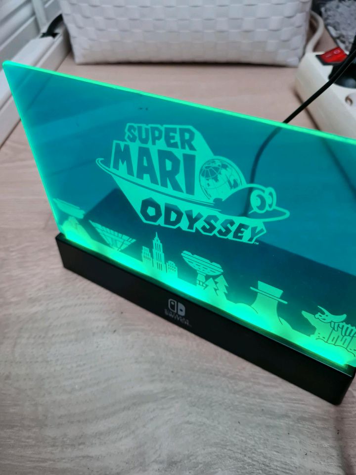 Nintendo Switch Leuchtaufsteller " Super Mario Odyssey" in Hamburg