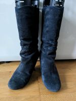 Dunkelblaue Wildleder-Stiefel Frankfurt am Main - Bornheim Vorschau