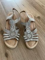 Sandalen mit Glitzer und Keilabsatz Hessen - Bad Orb Vorschau