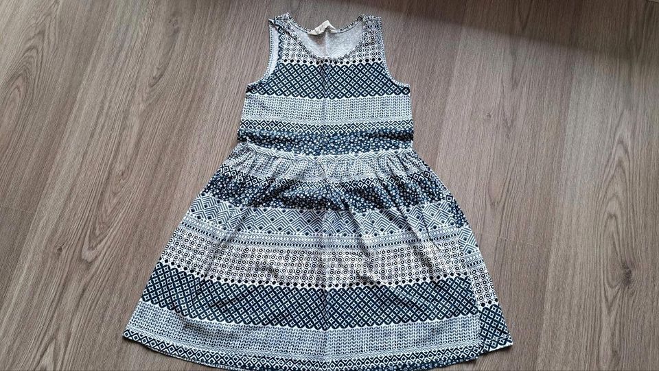 Sommer festlich Kleider Kleid Tunika Latzkleid Gr. 104 110 116 in Itzehoe