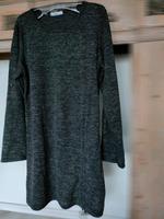 Richtig langer Strickpulli Feinstrick Kleid Mega Pullover grau XL Hessen - Schöffengrund Vorschau