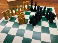Schachset - Schachfiguren + Matte - STAUWTON No.7 - Chess (8) Nordrhein-Westfalen - Neuss Vorschau