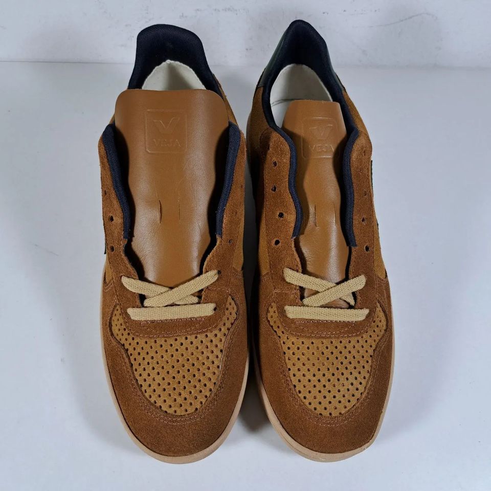 Veja V-10 Sneaker low Schuhe Braun Gr. 42 NEU in Minden