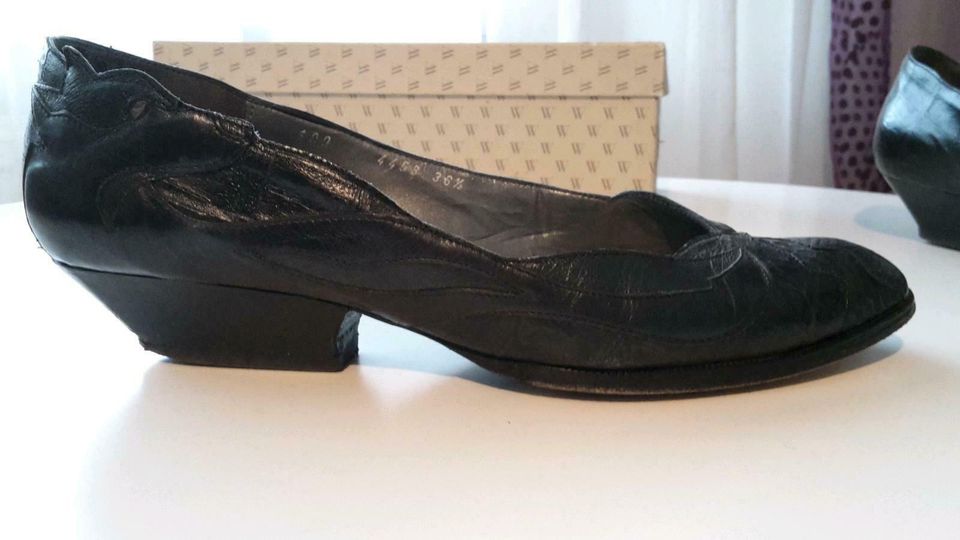 Pumps Linea Wally's (Wallys), Gr. 36,5 schwarz Tiermotiv, Vintage in Salzgitter