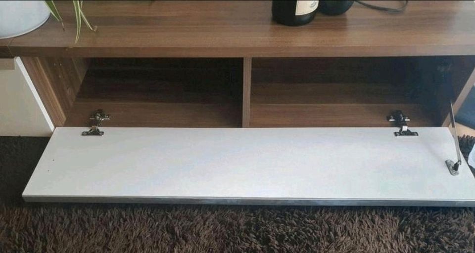 Wohnwand schrank Wohnzimmer Regal kommode sideboard braun weiß in Dornburg