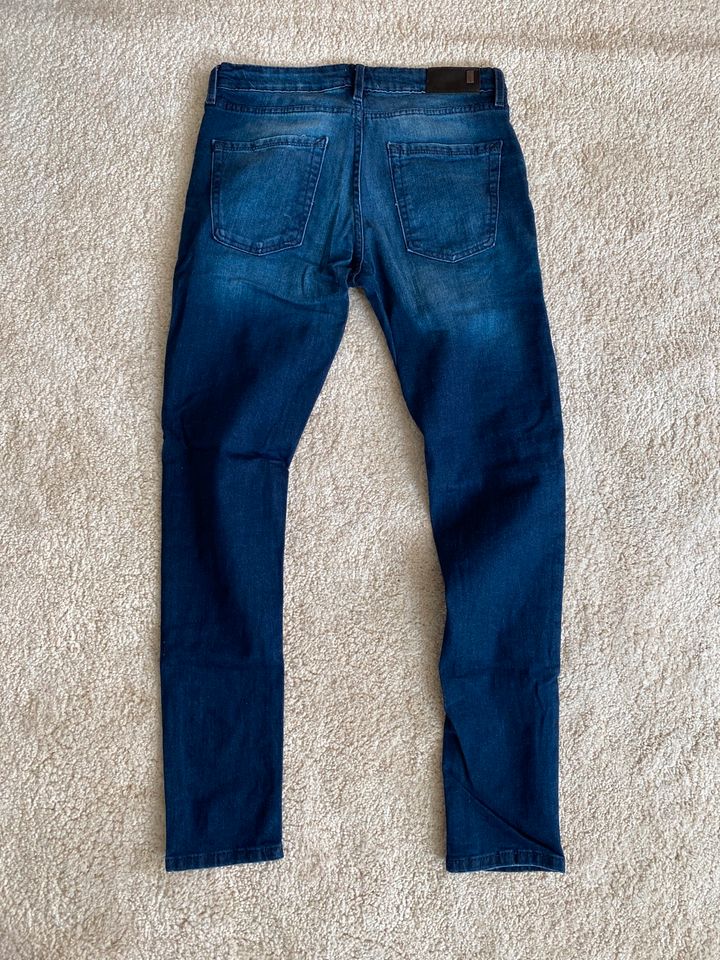 Pull & Bear Herren Jeans Größe 30 in Würzburg