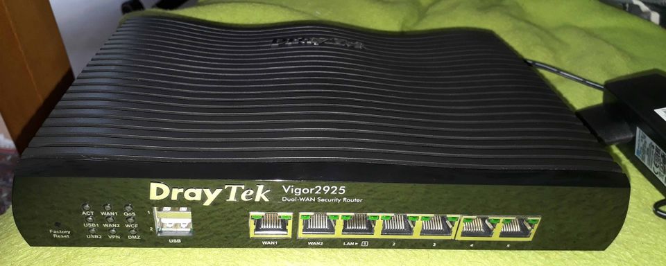 DrayTek Vigor 2925 (Dual-WAN-Router mit Gigabit-Switch) in Hannover