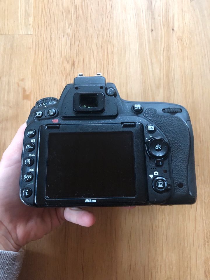 Nikon D750 Body Kamera in Dettenhausen