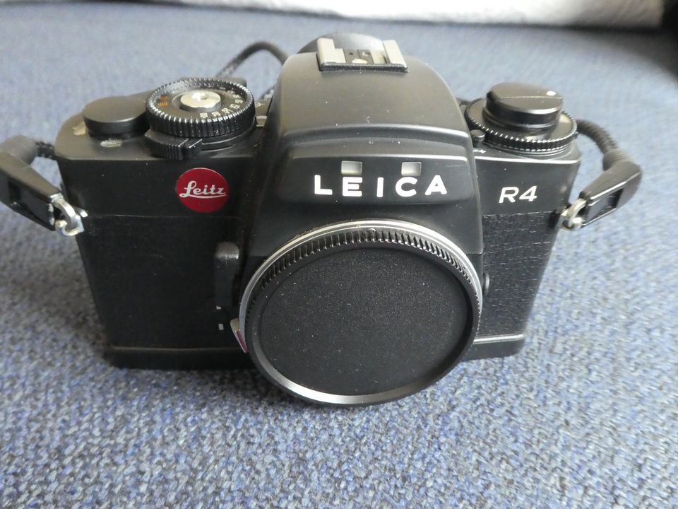Leica R4 Top Zustand + Motorwinde in Hamburg
