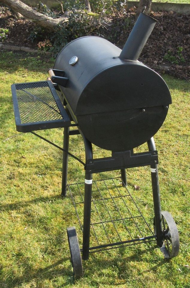 BBQ Smoker in Hollenbach