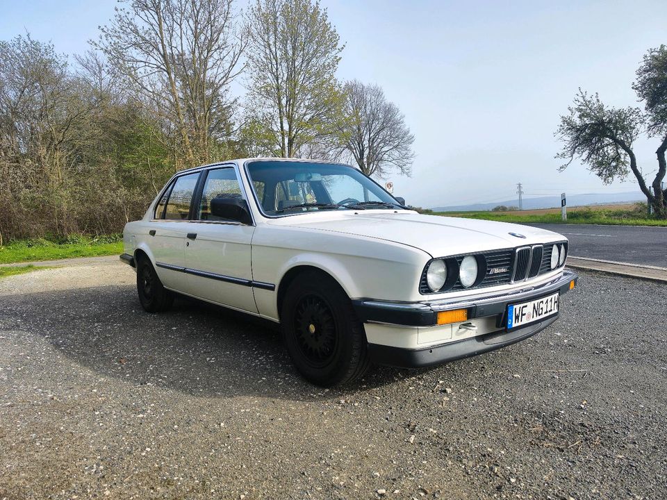 BMW e30, 325e, ETA, Oldtimer, H, TÜV in Baddeckenstedt