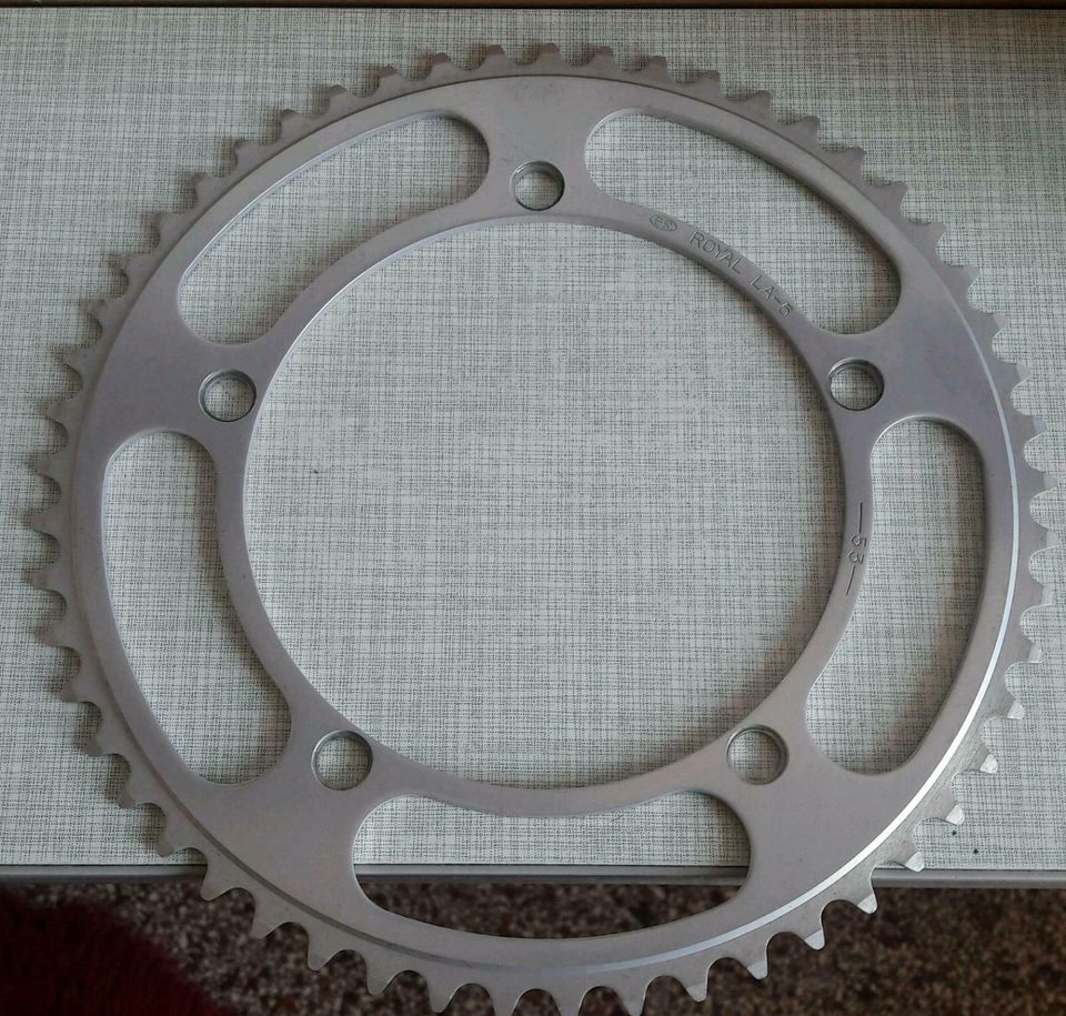 NOS SR royal chainring 53t Campagnolo record superbe gipiemme in Hannover