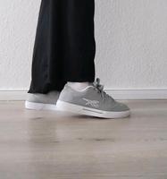 Reebok Sneaker Damen Schuhe hell grau Bergedorf - Hamburg Lohbrügge Vorschau