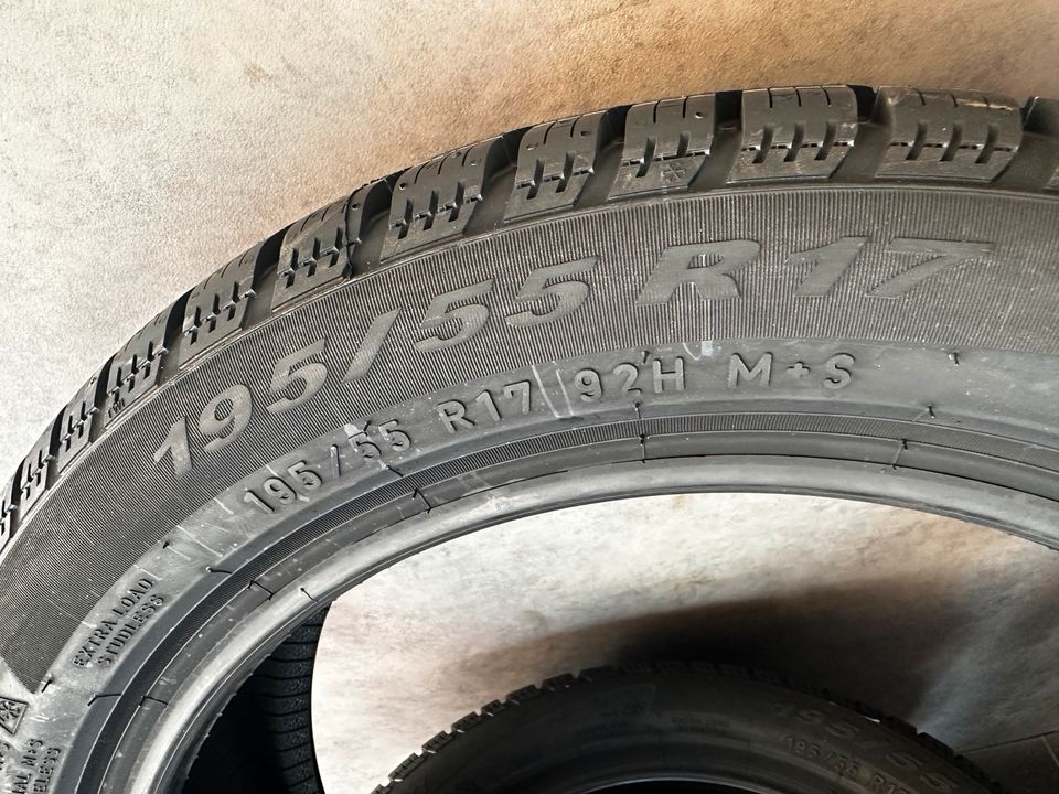 Pirelli 195 55 17 winterreifen NEU BMW MINI 17 Zoll in Mosbach