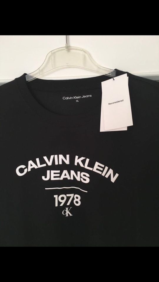 Calvin Klein Jeans T-Shirt,Gr.XL —NEU— in Germering