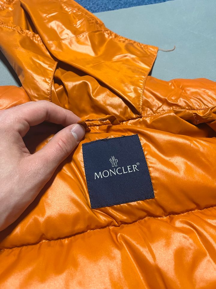 Moncler Puffer Weste Gr. Mens S Original (vintage) in Oldenburg