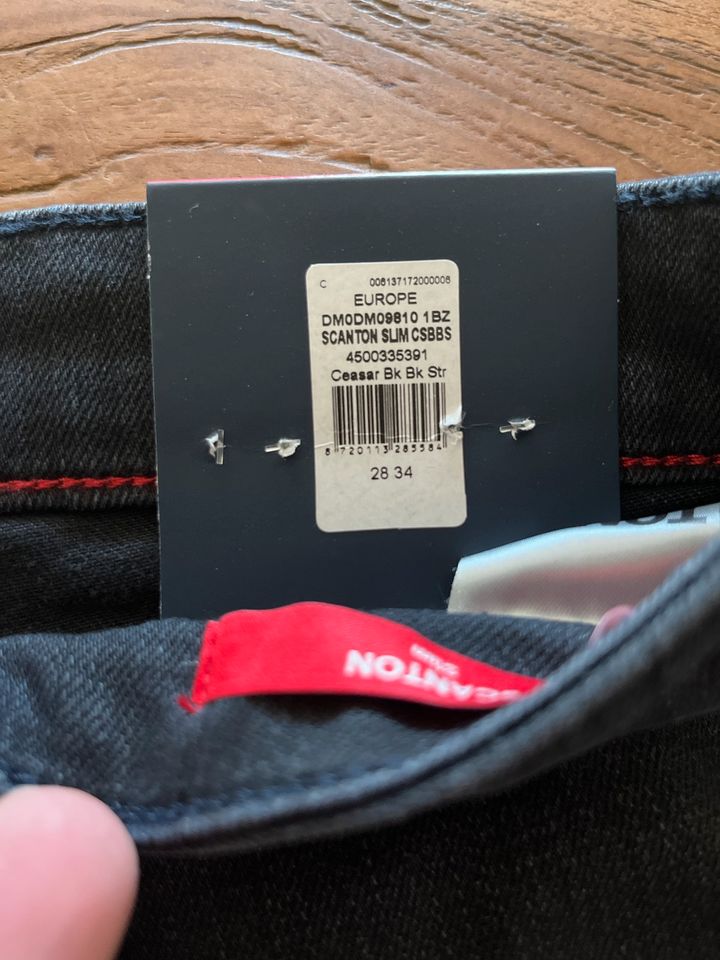 Tommy Hilfiger Jeans Gr.28 Stretch M.S Neue 120.€ Neue in Köln