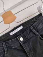 Zara skinny slim Jeans destroyed XS 27 schwarz Duisburg - Rumeln-Kaldenhausen Vorschau