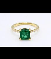 18 kt Gelbgold - Ring - 1.60 ct Smaragd - 0,20 ct Diamanten Hessen - Offenbach Vorschau