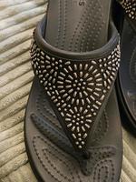 Neu Crocs Flip Flops W10 Größe 41 - 42 Berlin - Zehlendorf Vorschau