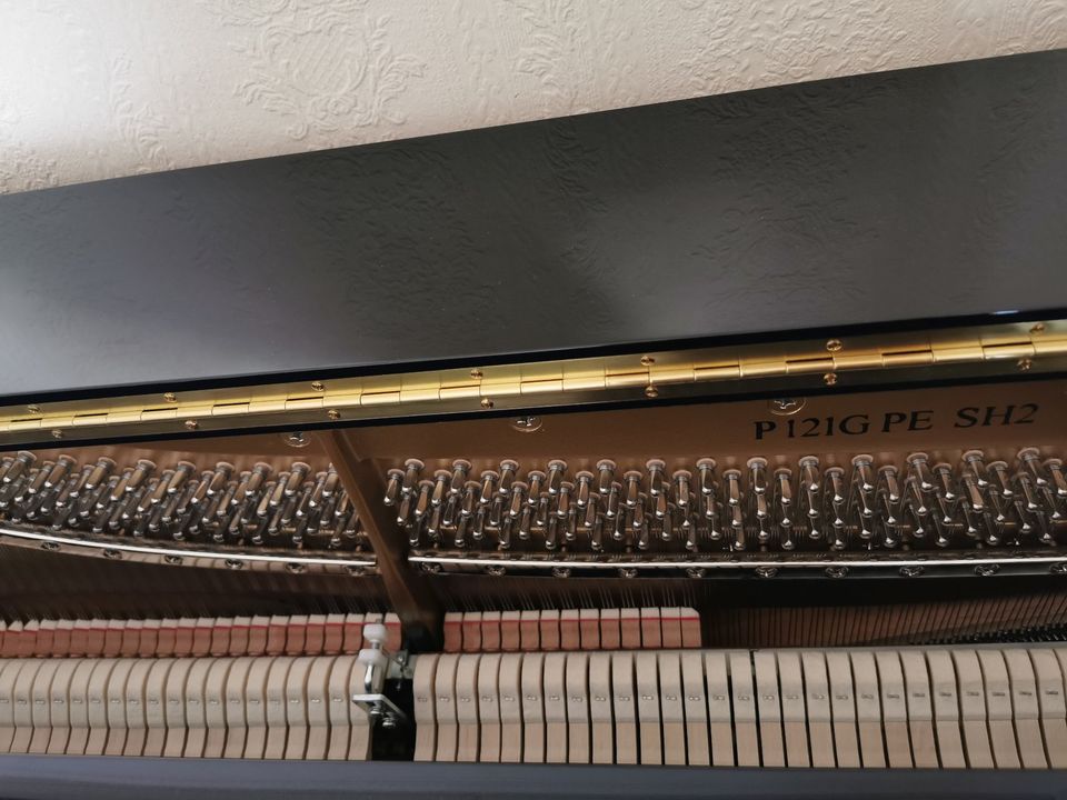 Yamaha Klavier P121 G PE SH2 silent, schwarz poliert, Bj. 2020 in Ottersberg